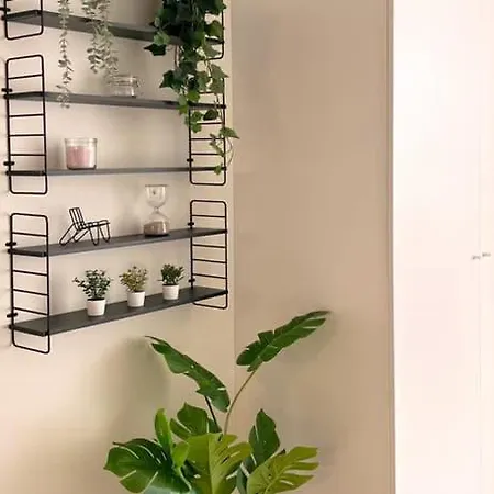 W Kitchen